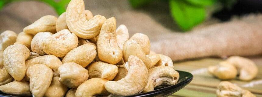 shelled-cashew-kernels (1)